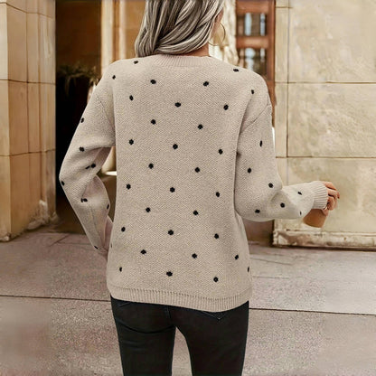 Esmee – Classic Dotted Sweater