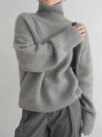 Simone – Soft & Sophisticated Turtleneck Sweater