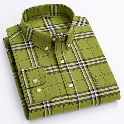 Ronald – Classic Checkered Shirt