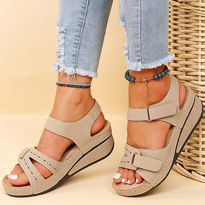 Calyna – Orthopedic Sandals