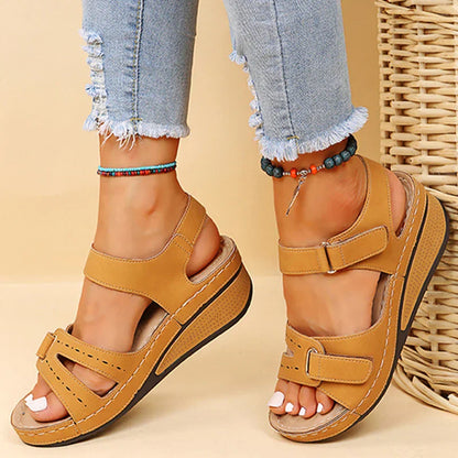 Calyna – Orthopedic Sandals