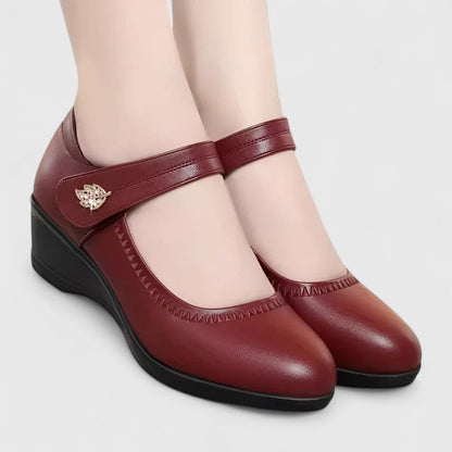 Daleyandra – Classic Orthopedic Shoes
