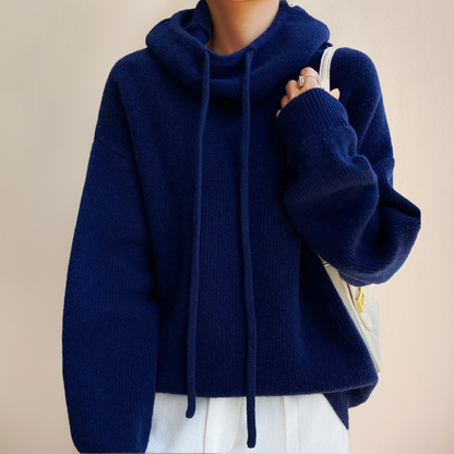 Elvire – Cozy Hooded Pullover